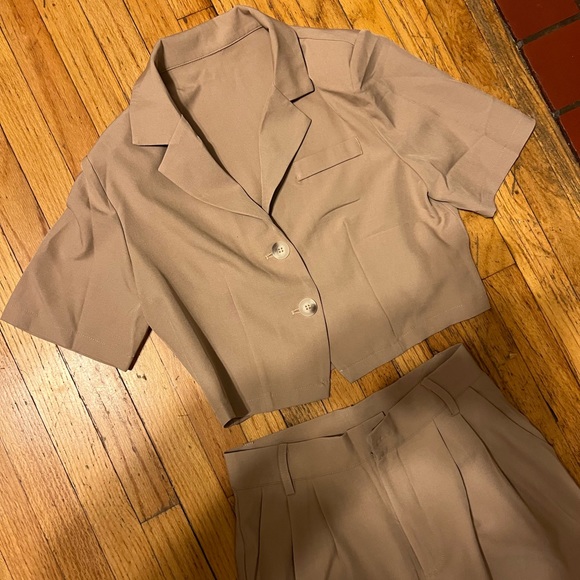 New Dazy pants and cropped flowing blazer size M - Picture 6 of 13